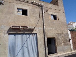 Town House for sale in Cantoria