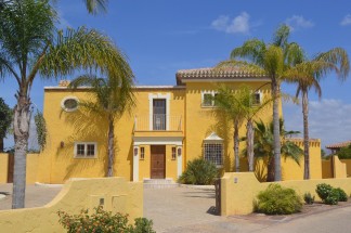 Villa for sale in Cuevas del Almanzora